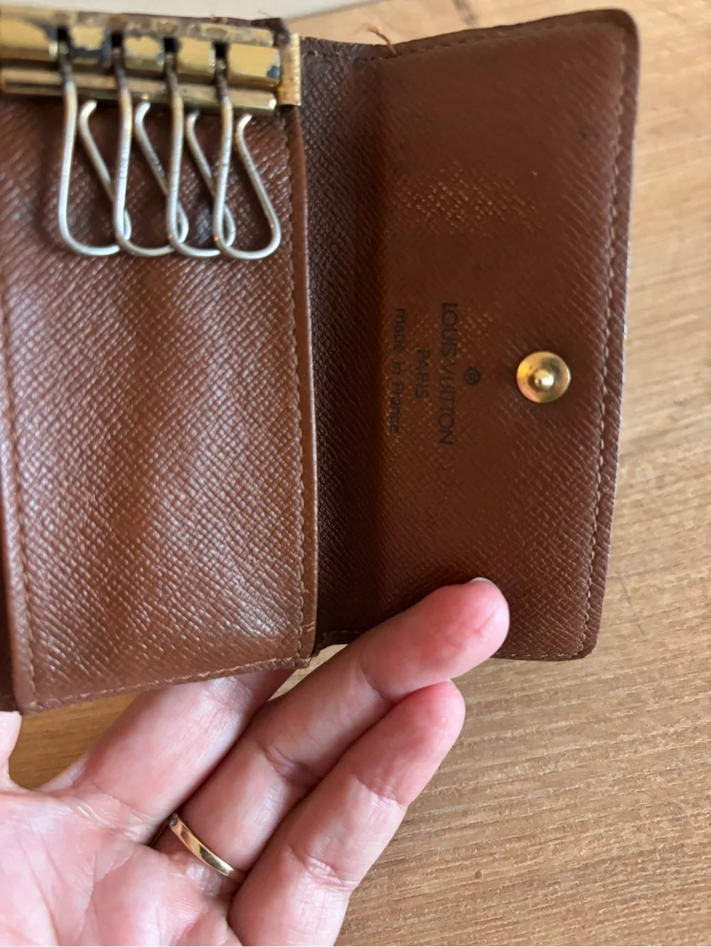 Authentic Louis Vuitton monogram key holder